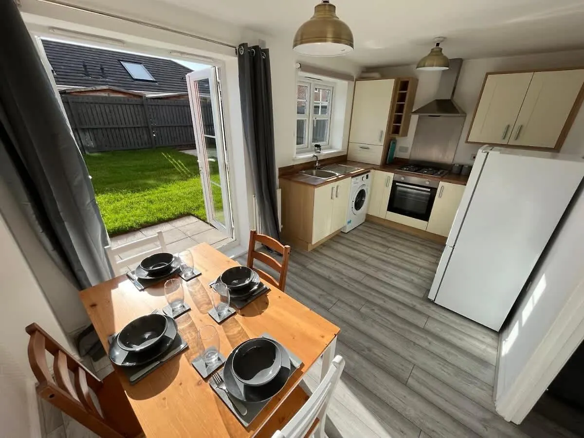 Ferienhaus Coral House By Blue Skies Stays Thornaby on Tees